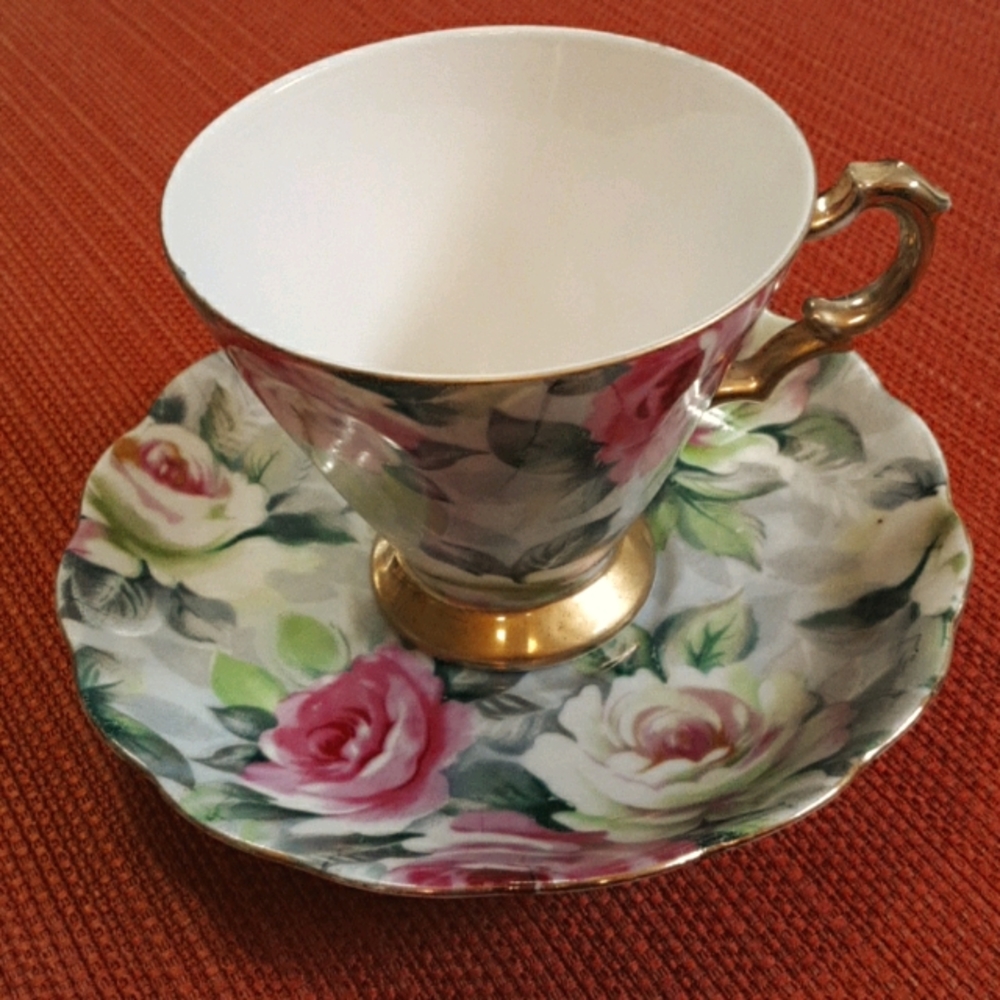Norcrest Tea Cup and Saucer with Roses - Picture 1 of 3